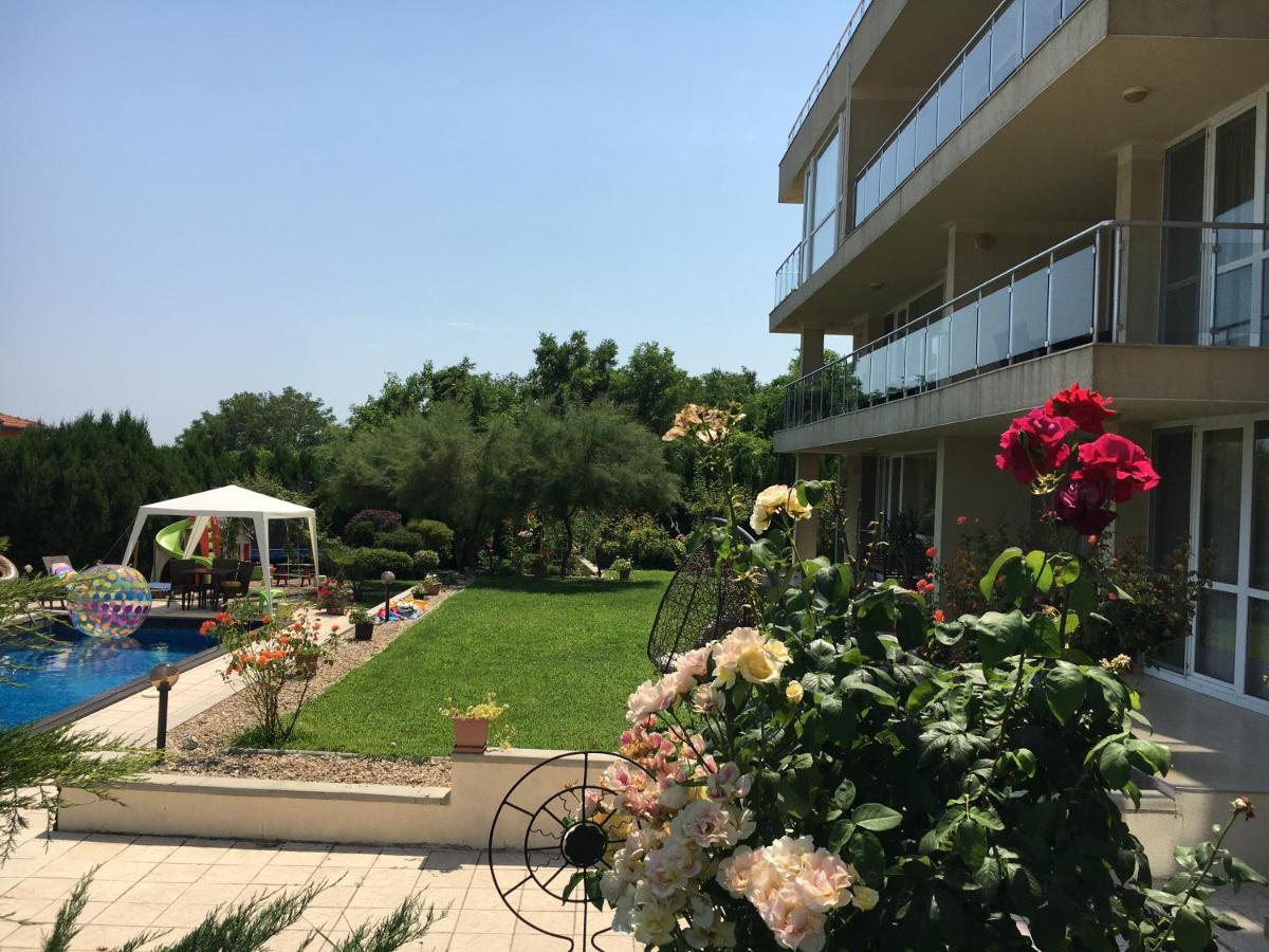 Sea Dream Rental Apartments فارنا المظهر الخارجي الصورة