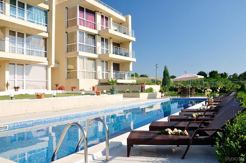 Sea Dream Rental Apartments فارنا المظهر الخارجي الصورة
